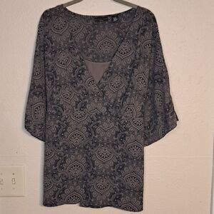 Apostrophe blouse size 20 - 22 W
